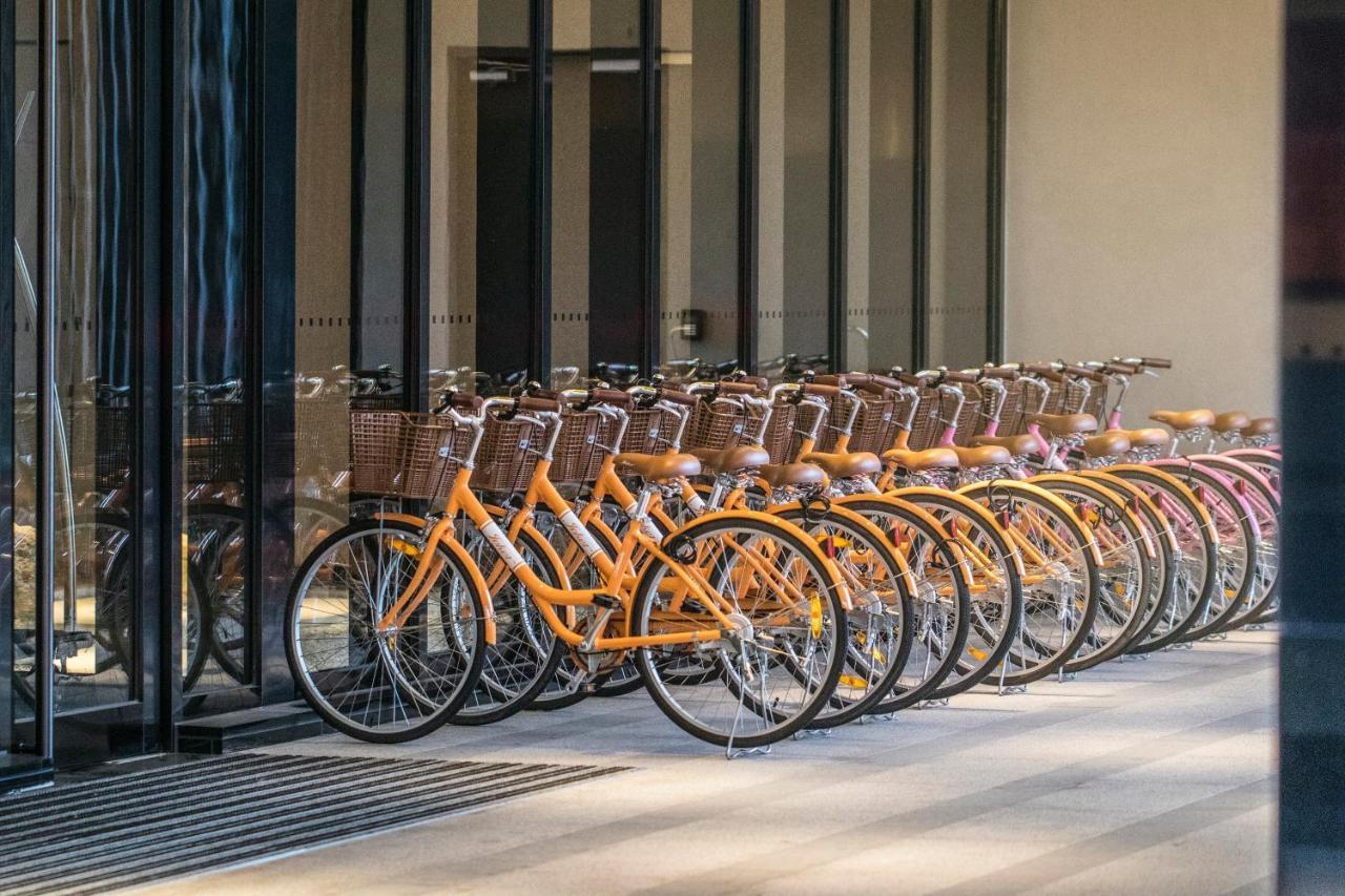 Crowne Plaza Tainan By Ihg Hotell Eksteriør bilde Bicycle sharing system in China