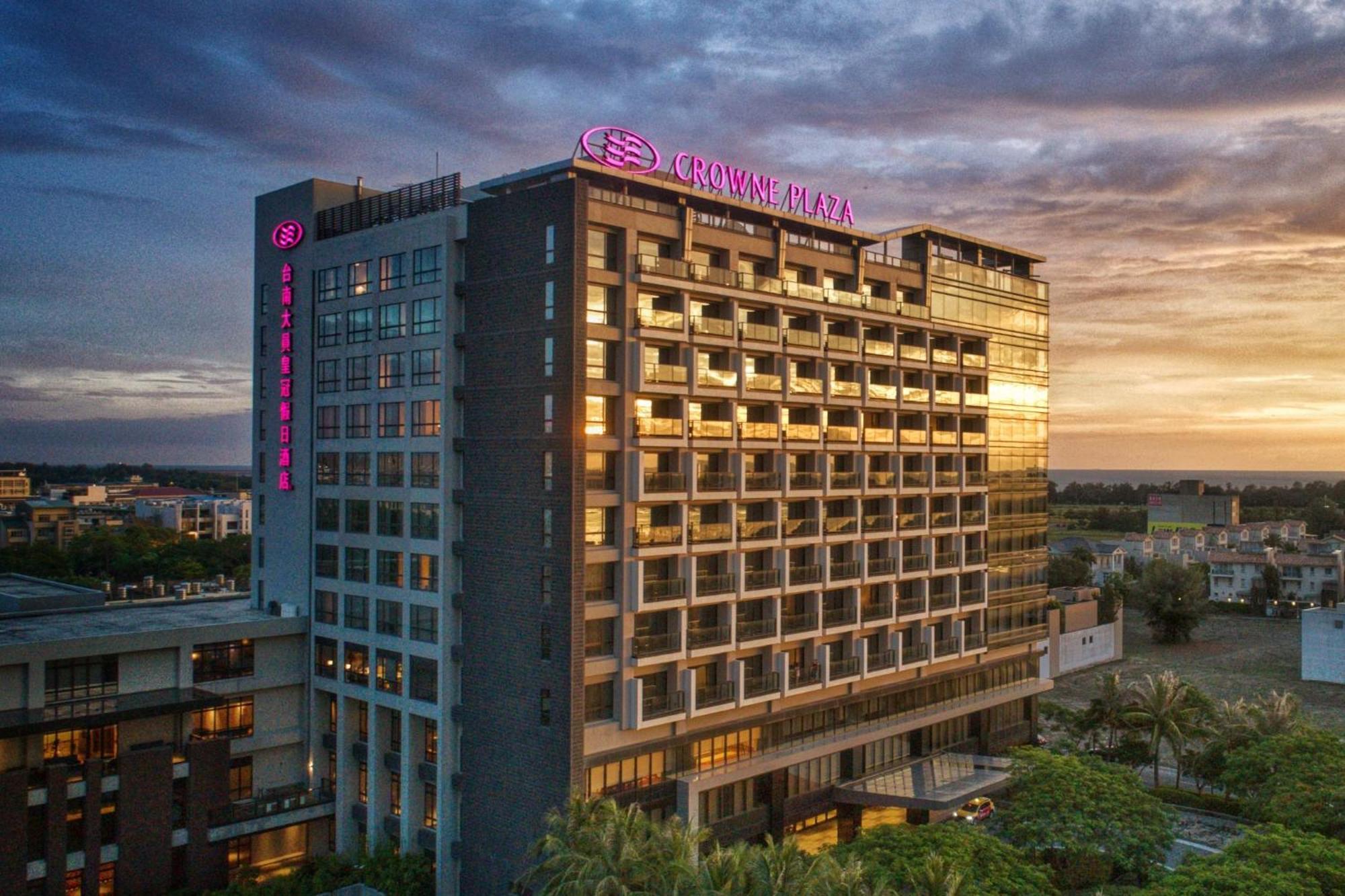 Crowne Plaza Tainan By Ihg Hotell Eksteriør bilde
